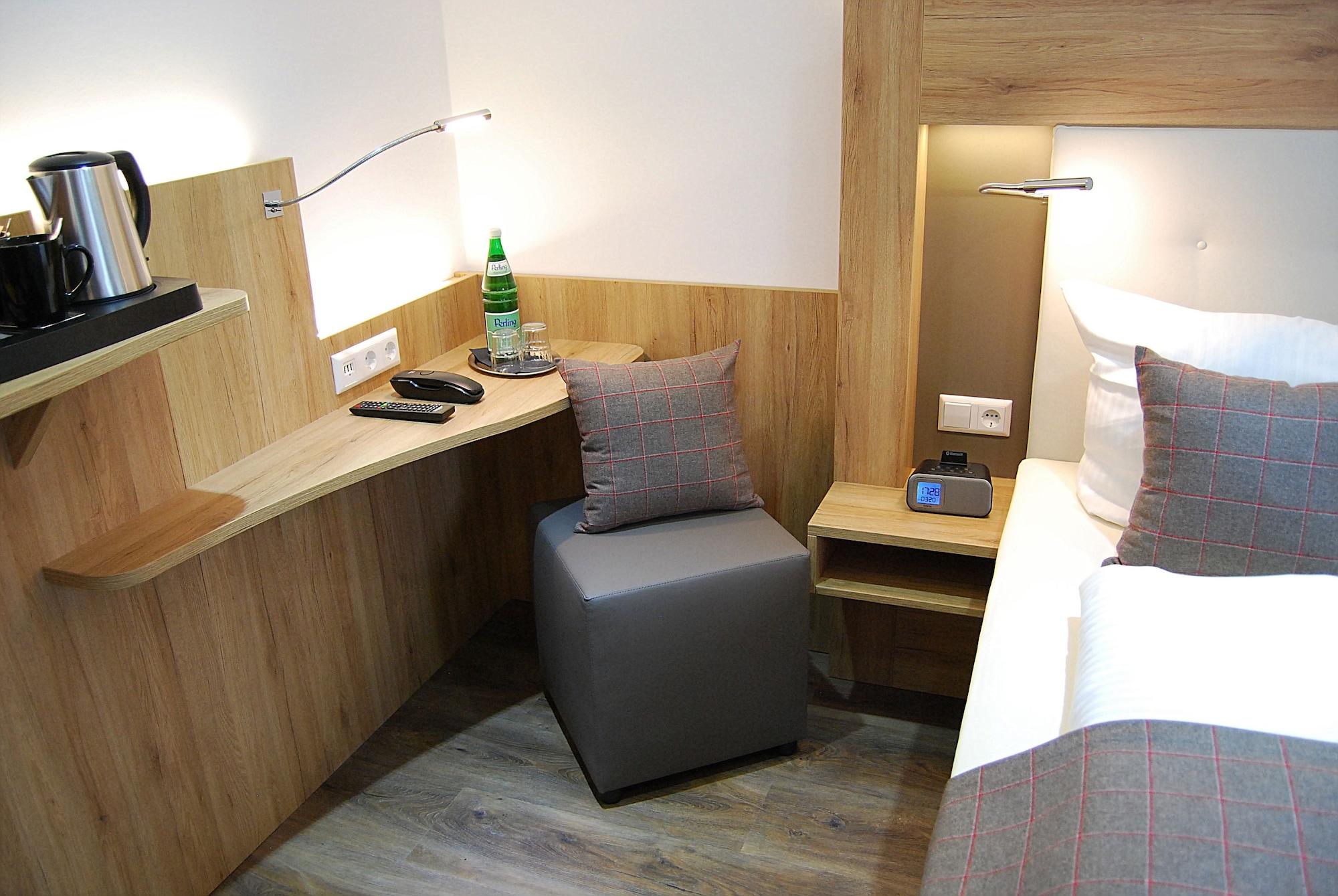 Hotel Am Martinsberg Andernach Eksteriør billede