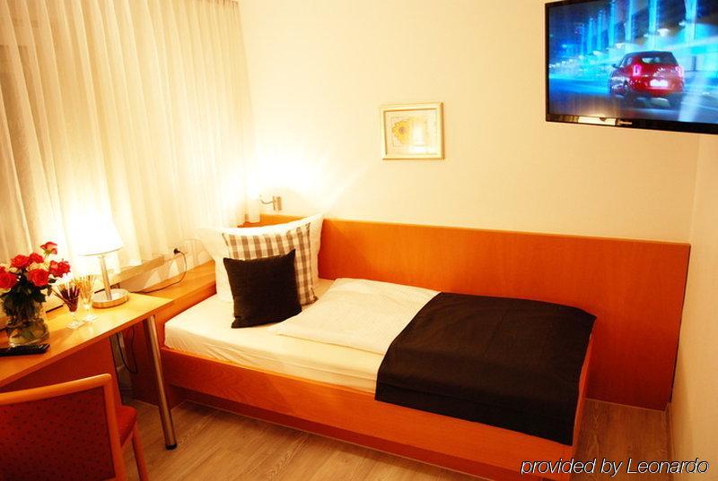 Hotel Am Martinsberg Andernach Eksteriør billede