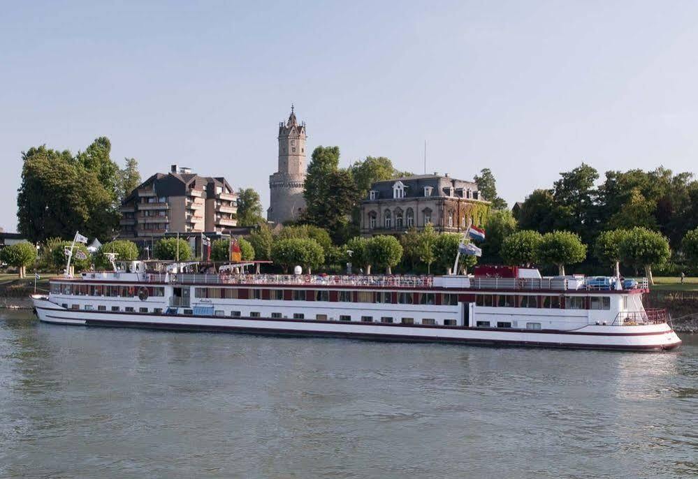 Hotel Am Martinsberg Andernach Eksteriør billede